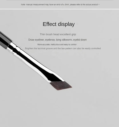 Blade Eyeliner Brush